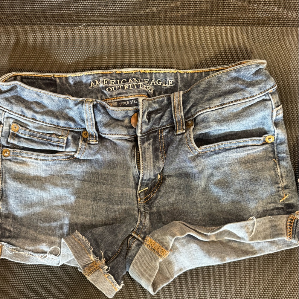 American Eagle Outfitters Men's Light Blue Slim Straight Jeans